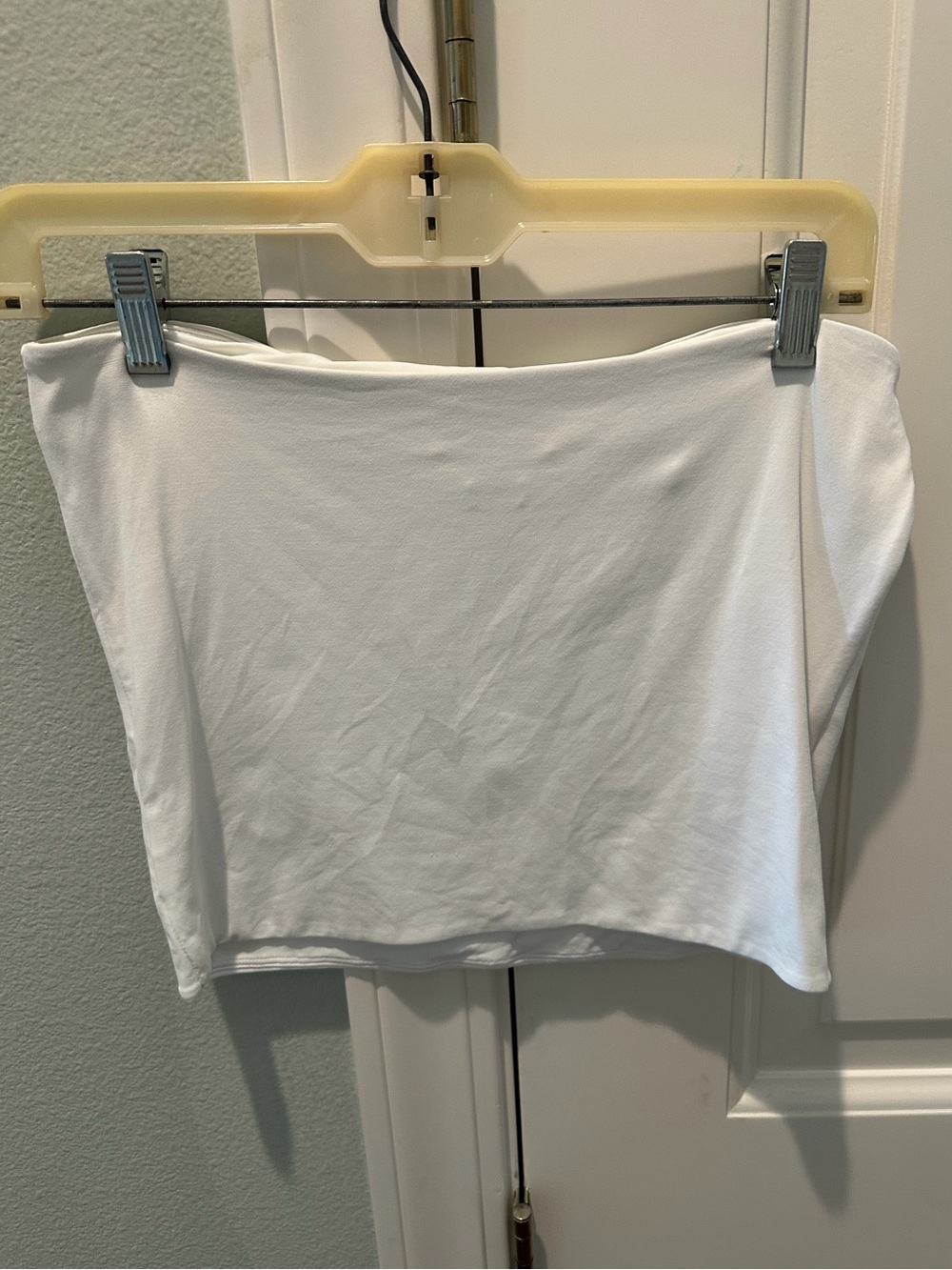 Babaton White Strapless Top